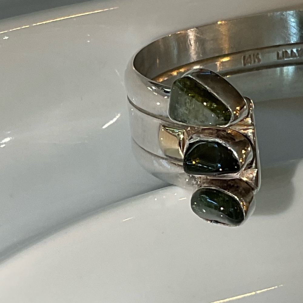Lilly Barrack Sterling Open Faced Cuff Bracelet Green Gemstone End Caps, 14k - Picture 3 of 12